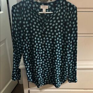 LOFT Outlet Black with blue pattern Blouse, Small Petite